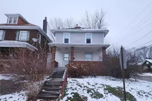 611 Spruce Ave, Sharon, PA 16146 - Photo 1