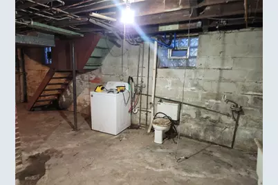 611 Spruce Ave, Sharon, PA 16146 - Photo 21