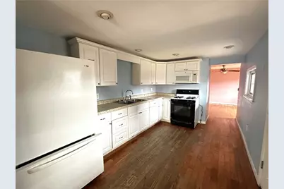1913 Fox Way, Pittsburgh, PA 15203 - Photo 3