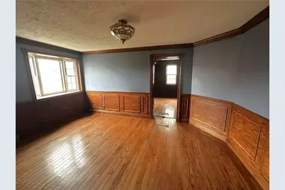1913 Fox Way, Pittsburgh, PA 15203 - Photo 15
