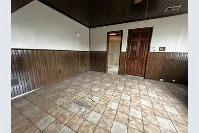 1913 Fox Way, Pittsburgh, PA 15203 - Photo 13