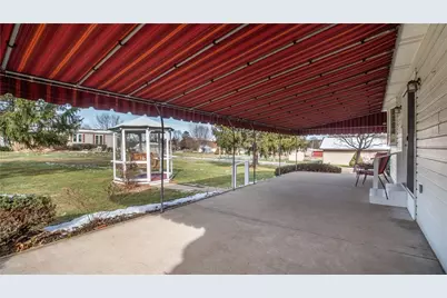 110 Hickory Ln, West Leechburg, PA 15656 - Photo 35