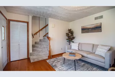 110 Hickory Ln, West Leechburg, PA 15656 - Photo 5