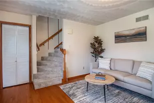 110 Hickory Ln, West Leechburg, PA 15656 - Photo 5