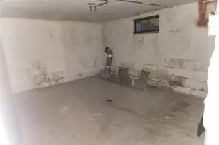 504 Beechwood Ave, Farrell, PA 16121 - Photo 25