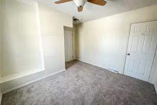 208 American Ave, Butler, PA 16001 - Photo 37