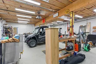 2976 Henderson Rd, Mount Pleasant, PA 15301 - Photo 33