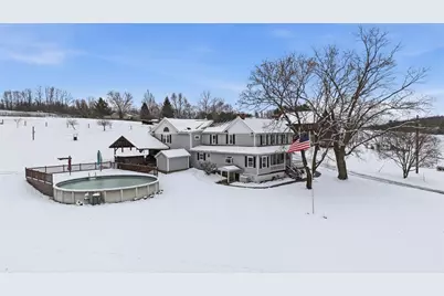 2976 Henderson Road, Mount Pleasant, PA 15301 - Photo 3