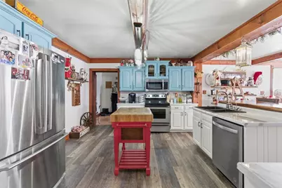 2976 Henderson Road, Mount Pleasant, PA 15301 - Photo 13