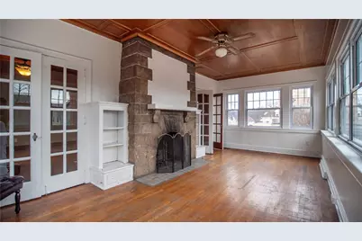 343 E 11th Ave, Tarentum, PA 15084 - Photo 15