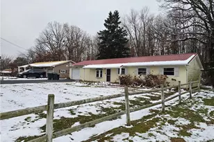 244 Sherwood Dr, Cranberry Township, PA 16066 - Photo 3