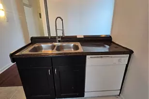 2914 Voelkel Ave, Pittsburgh, PA 15216 - Photo 13