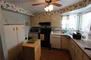 1417 Jefferson Heights Rd, Wilkins Township, PA 15235 - Photo 3