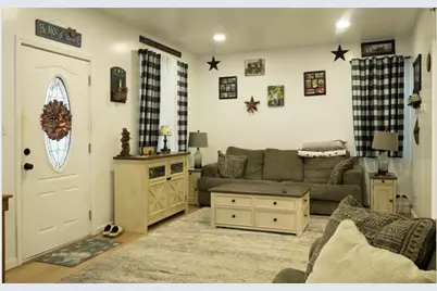 204 Pine Hill Rd, West Kittanning Boro, PA 16201 - Photo 5