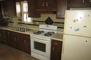 2116 Barnsdale Ave, McKeesport, PA 15132 - Photo 9