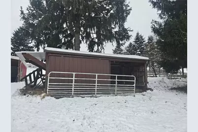 235 Hinchberger Rd, Summit Township, PA 16002 - Photo 9