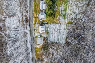 560 Lake Lynn Rd, Springhill Township, PA 15451 - Photo 33