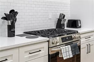 521 Alpine Ave, Pittsburgh, PA 15212 - Photo 15