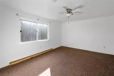 912 Hillsboro Street, Pittsburgh, PA 15204 - Photo 17