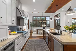 10485 Grubbs Rd, Pittsburgh, PA 15090 - Photo 9