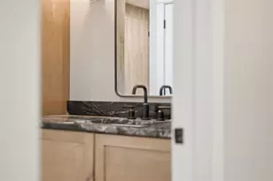 1065 Skyline Dr, Cecil, PA 15317 - Photo 39