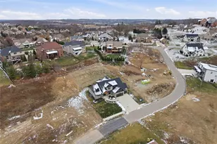 1065 Skyline Dr, Cecil, PA 15317 - Photo 47