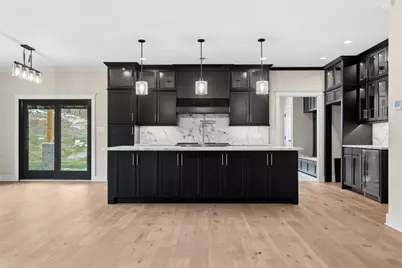 1065 Skyline Dr, Cecil, PA 15317 - Photo 9