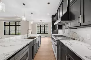 1065 Skyline Dr, Cecil, PA 15317 - Photo 15