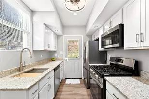 920 Wilton Way, Pittsburgh, PA 15220 - Photo 13