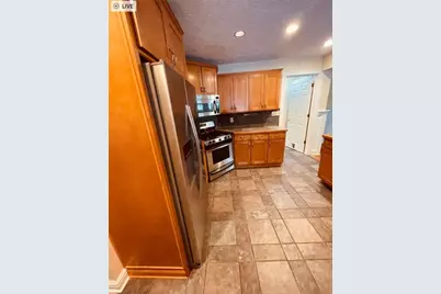 211 Fairmont St, McDonald, PA 15057 - Photo 7