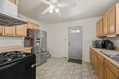 363 Maple Ave, Washington, PA 15301 - Photo 11