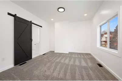 221 Bonvue St, Observatory Hill, PA 15214 - Photo 15