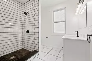 221 Bonvue St, Observatory Hill, PA 15214 - Photo 17