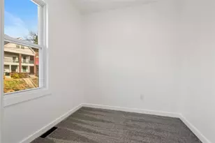 221 Bonvue St, Observatory Hill, PA 15214 - Photo 23