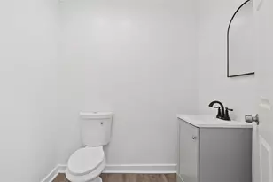 1619 Haug St, Pittsburgh, PA 15212 - Photo 9