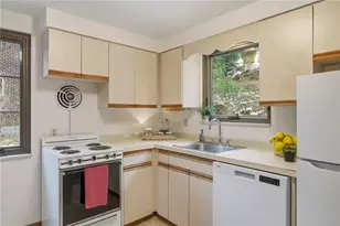 408 Burlington Rd, Pittsburgh, PA 15221 - Photo 13