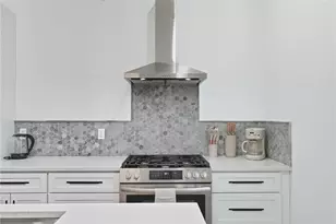 1236 Butterfield Wy, Pittsburgh, PA 15212 - Photo 17