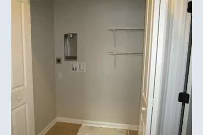 1414 Deer Creek Crossing Dr, Cecil, PA 15317 - Photo 17