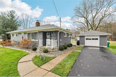 2001 Line Rd, Neshannock Township, PA 16105 - Photo 5