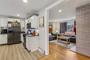 2001 Line Rd, Neshannock Township, PA 16105 - Photo 15