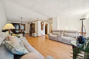 100 Rose Ct, Delmont, PA 15626 - Photo 7