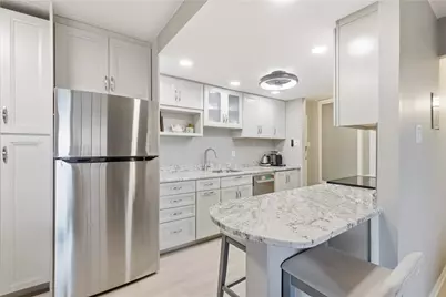 5600 Munhall Road #501, Pittsburgh, PA 15217 - Photo 11