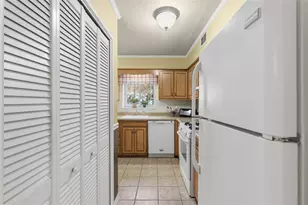 511 Forest Green Dr, Moon/Crescent Twp, PA 15108 - Photo 13