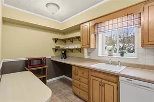 511 Forest Green Dr, Moon/Crescent Twp, PA 15108 - Photo 15