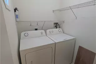 28 Cinque Terra Pl, Finleyville, PA 15332 - Photo 35