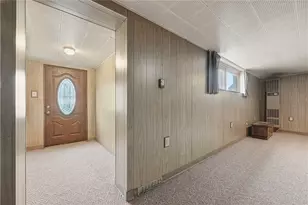 2207 Altaview Ave, Pittsburgh, PA 15226 - Photo 17