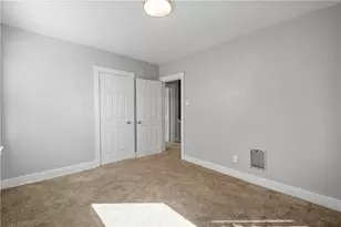 243 Castle Shannon Blvd, Pittsburgh, PA 15228 - Photo 15