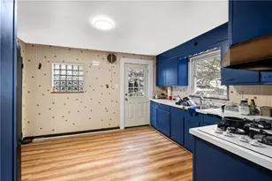 239 Renova St, Pittsburgh, PA 15207 - Photo 7