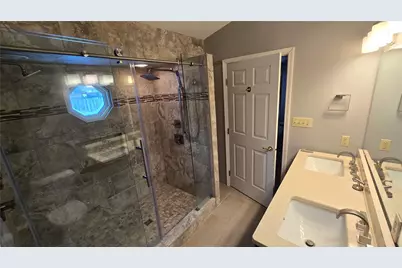 243 Augusta St, Pittsburgh, PA 15211 - Photo 23