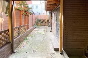 1818 Mary St, Pittsburgh, PA 15203 - Photo 17